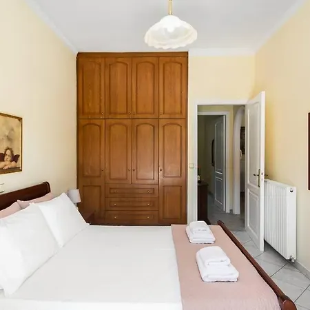 Anna's House Apartamento Alepou